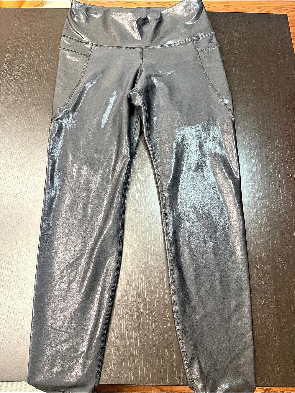 Old Navy High-Waisted PowerSoft Foil-Print workout Leggings Black